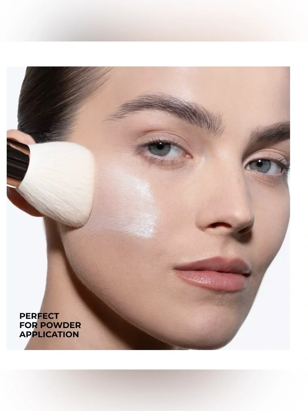 🧰 NATASHA DENONA | HY-GLAM POWDER BRUSH